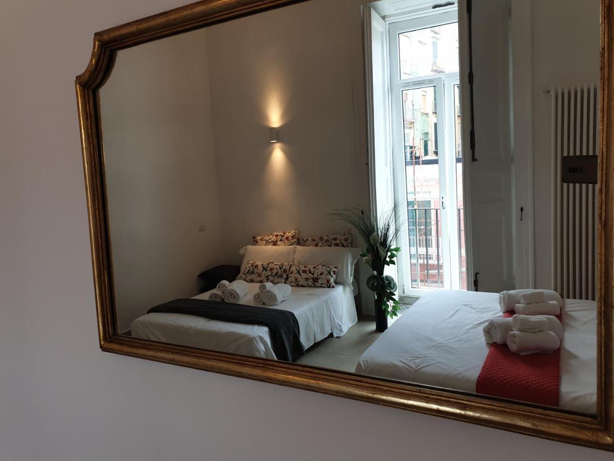 "Infrascata" Cento Metri Dal Mann Apartment เนเปิลส์ ภายนอก รูปภาพ
